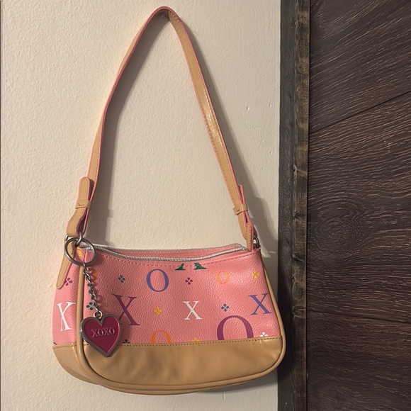 XOXO Pink and Tan Women's Shoulder Bag - Picture 1 of 2